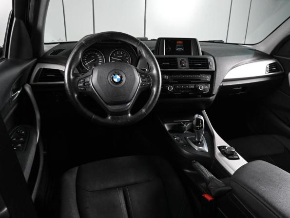 BMW 1 серии II (F20/F21) Рестайлинг 2 с пробегом 2017 года, цена 2 499 000 рублей, 62427 км, хэтчбек, Автокод Объявления