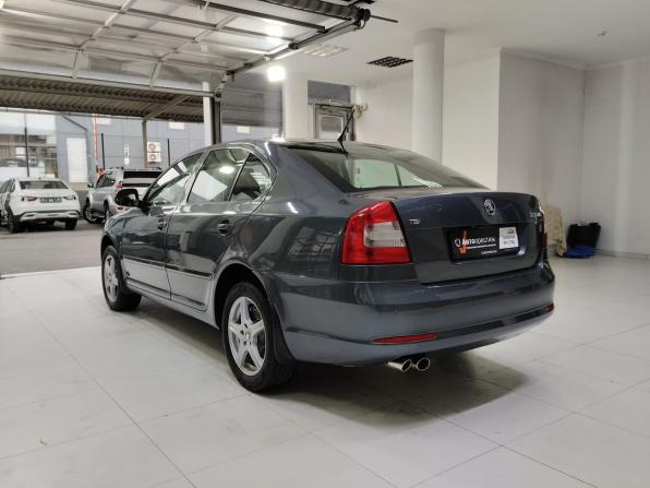 Skoda Octavia II (A5) Рестайлинг с пробегом 2011 года, цена 840 000 рублей, 192061 км, лифтбек, Автокод Объявления
