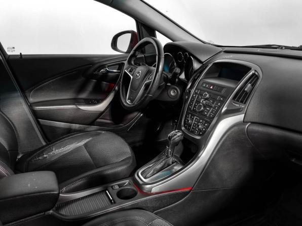 Opel Astra J с пробегом 2011 года, цена 599 000 рублей, 149551 км, хэтчбек, Автокод Объявления