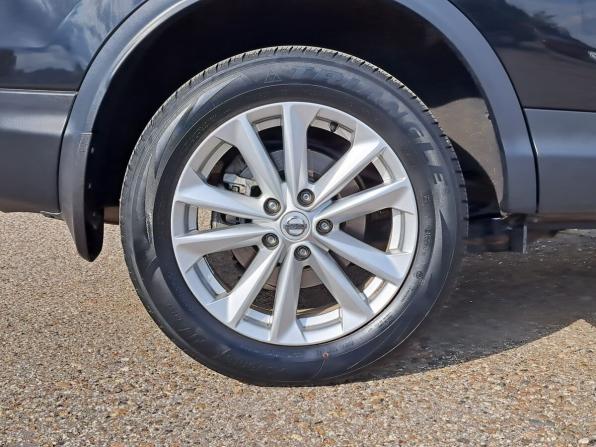 Nissan Qashqai II с пробегом 2017 года, цена 1 505 000 рублей, 191300 км, внедорожник, Автокод Объявления