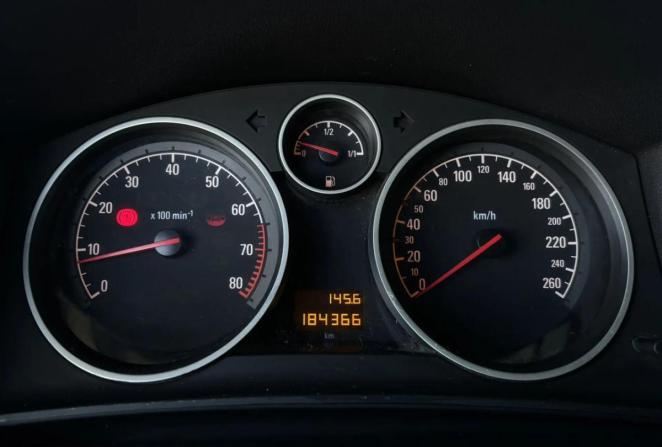 Opel Astra J Рестайлинг с пробегом 2012 года, цена 495 000 рублей, 184122 км, седан, Автокод Объявления