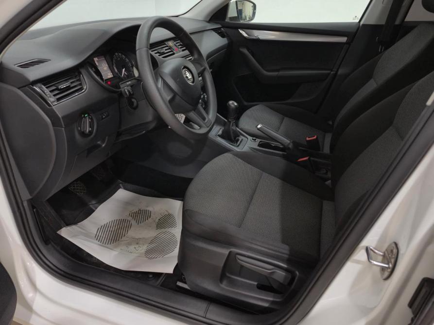 Skoda Octavia III (A7) Альметьевск  - изображение 11