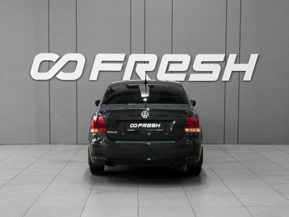 Volkswagen Polo V Рестайлинг с пробегом 2017 года, цена 888 000 рублей, 137268 км, седан, Автокод Объявления