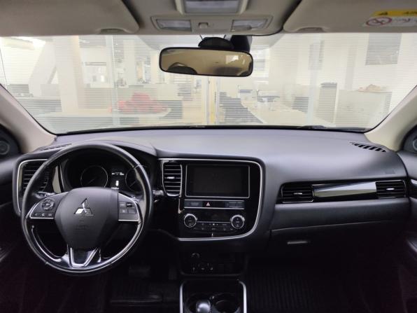 Mitsubishi Outlander III Рестайлинг 3 с пробегом 2019 года, цена 1 670 000 рублей, 172121 км, внедорожник, Автокод Объявления