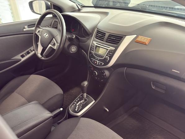 Hyundai Solaris I с пробегом 2013 года, цена 790 000 рублей, 134350 км, седан, Автокод Объявления
