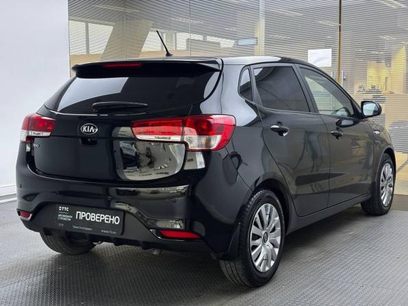 Kia Rio III Рестайлинг с пробегом 2016 года, цена 1 365 000 рублей, 41900 км, хэтчбек, Автокод Объявления