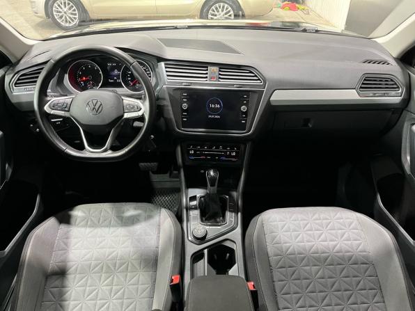Volkswagen Tiguan II Рестайлинг с пробегом 2021 года, цена 2 775 000 рублей, 122566 км, внедорожник, Автокод Объявления