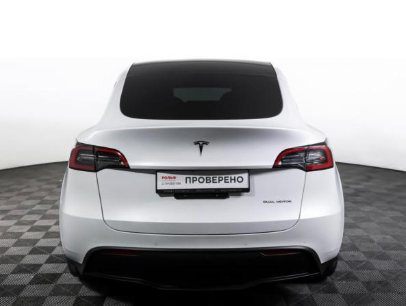 Tesla Model Y I с пробегом 2021 года, цена 4 133 098 рублей, 28138 км, внедорожник, Автокод Объявления