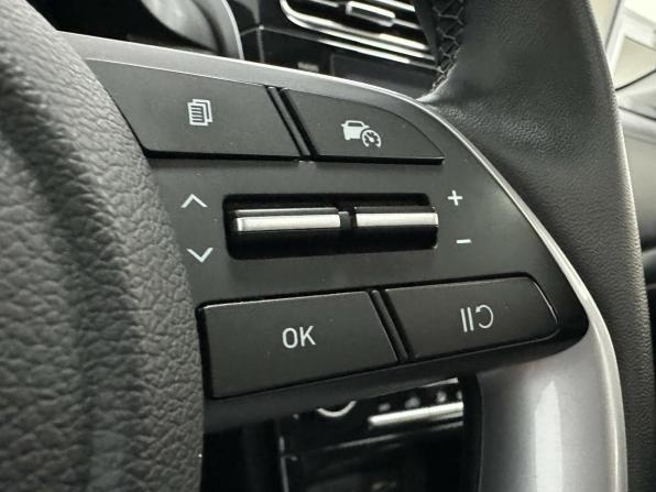 Hyundai Creta II с пробегом 2022 года, цена 2 444 000 рублей, 36690 км, внедорожник, Автокод Объявления