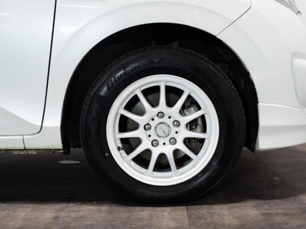 Honda Freed II с пробегом 2016 года, цена 1 360 000 рублей, 188233 км, компактвэн, Автокод Объявления