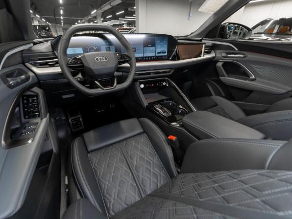 Audi Q5 III (GU) с пробегом 2026 года, цена 6 450 000 рублей, 15 км, внедорожник, Автокод Объявления