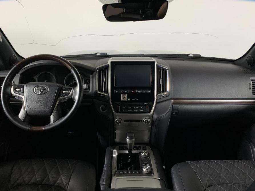 Toyota Land Cruiser 200 Series Рестайлинг 2 Москва  - изображение 12