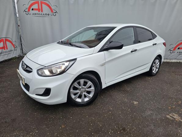 Hyundai Solaris I с пробегом 2011 года, цена 579 000 рублей, 203228 км, седан, Автокод Объявления
