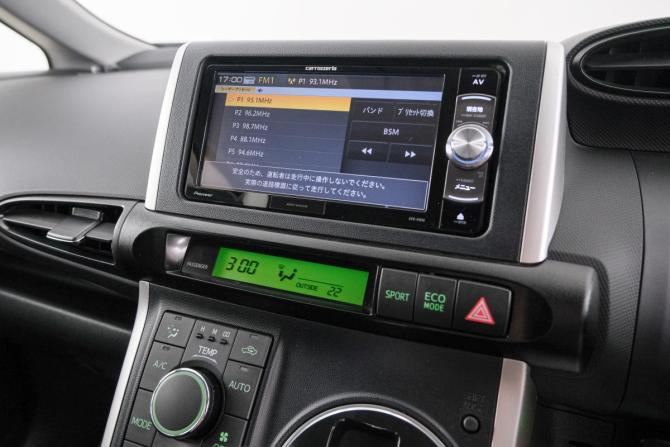 Toyota Wish II с пробегом 2011 года, цена 1 449 000 рублей, 99000 км, минивэн, Автокод Объявления