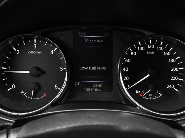 Nissan Qashqai II с пробегом 2017 года, цена 1 374 070 рублей, 138916 км, внедорожник, Автокод Объявления