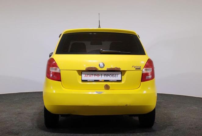 Skoda Fabia II с пробегом 2010 года, цена 420 000 рублей, 173536 км, хэтчбек, Автокод Объявления