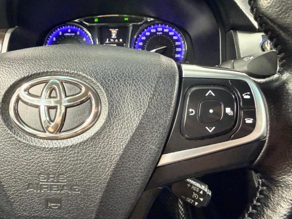 Toyota Camry VII (XV50) Рестайлинг с пробегом 2015 года, цена 1 815 000 рублей, 121077 км, седан, Автокод Объявления
