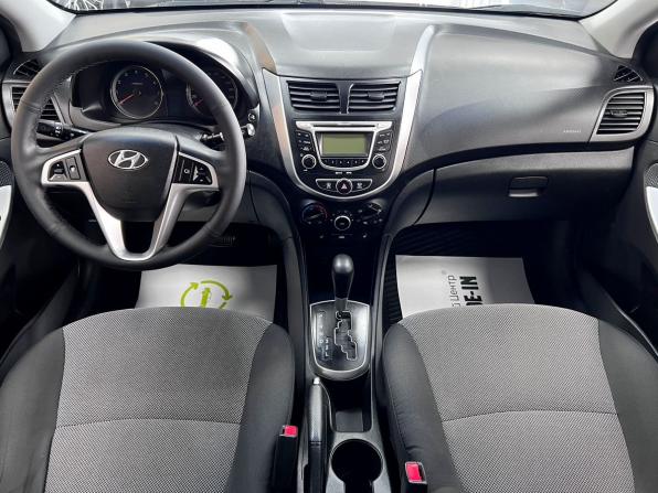 Hyundai Solaris I с пробегом 2013 года, цена 925 000 рублей, 116291 км, седан, Автокод Объявления