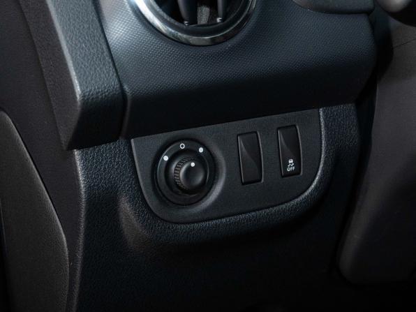 Renault Logan II Рестайлинг с пробегом 2022 года, цена 1 160 000 рублей, 112436 км, седан, Автокод Объявления