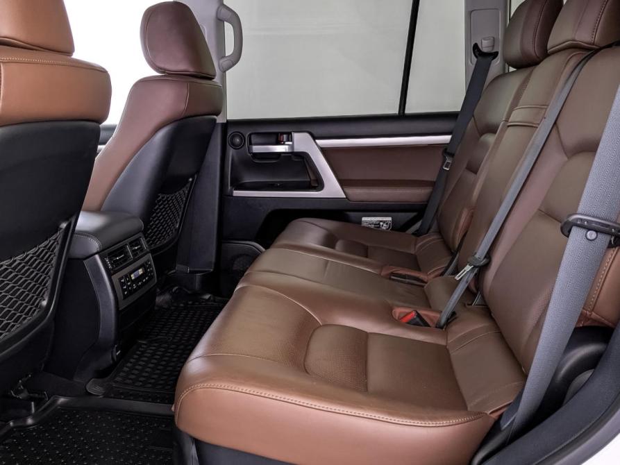 Toyota Land Cruiser 200 Series Рестайлинг 2 Москва  - изображение 18