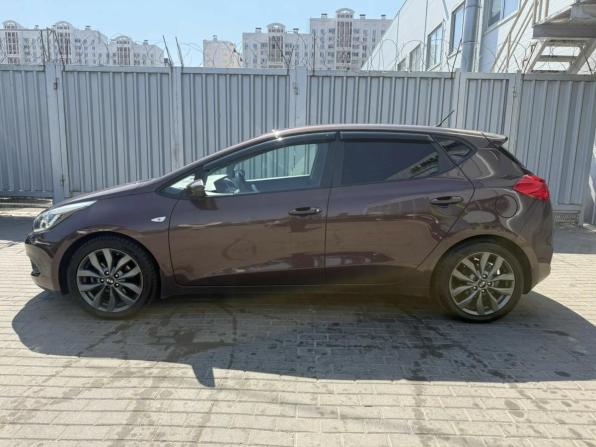 Kia Ceed II с пробегом 2013 года, цена 1 025 000 рублей, 60388 км, хэтчбек, Автокод Объявления