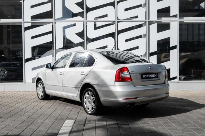 Skoda Octavia II (A5) Рестайлинг с пробегом 2012 года, цена 980 000 рублей, 115992 км, лифтбек, Автокод Объявления