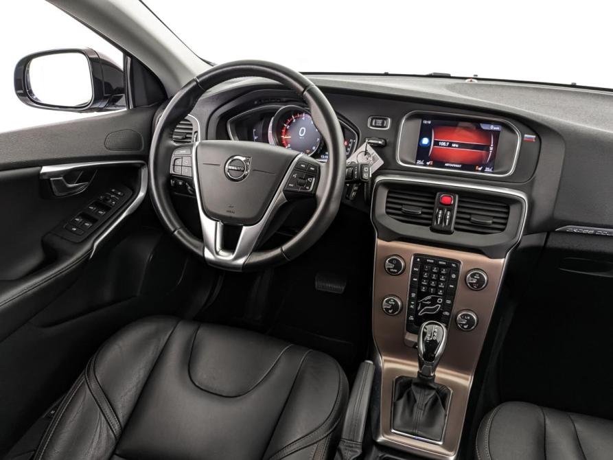 Volvo V40 II Рестайлинг Москва  - изображение 27