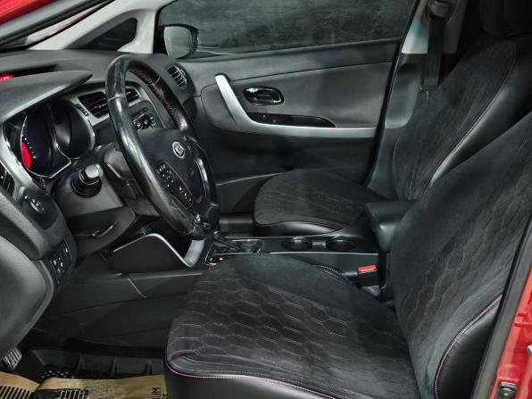Kia Ceed II с пробегом 2013 года, цена 1 040 000 рублей, 179000 км, хэтчбек, Автокод Объявления