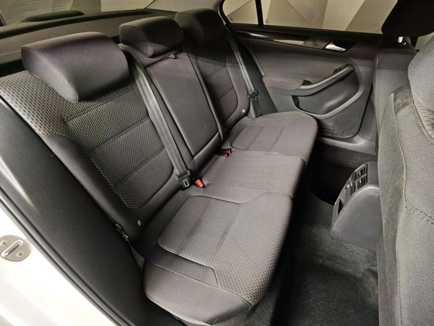 Volkswagen Jetta VI Москва  - изображение 17