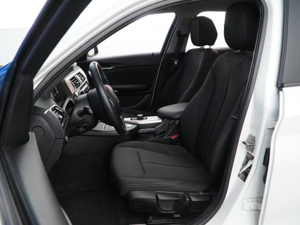 BMW 1 серии II (F20/F21) Рестайлинг 2 с пробегом 2017 года, цена 1 849 444 рубля, 95074 км, хэтчбек, Автокод Объявления