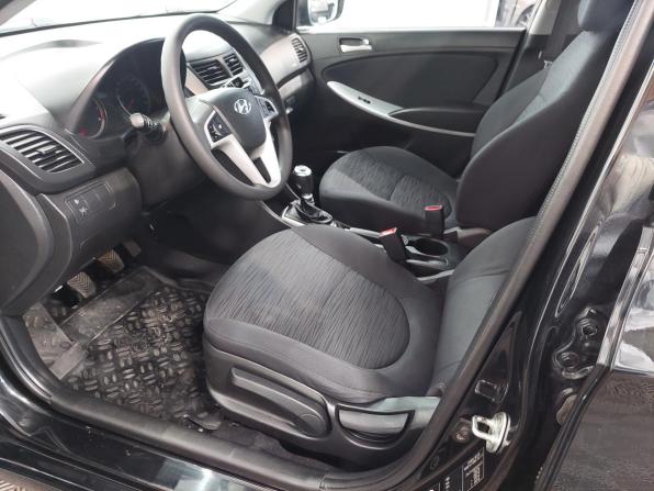 Hyundai Solaris I Рестайлинг с пробегом 2014 года, цена 945 000 рублей, 143155 км, седан, Автокод Объявления