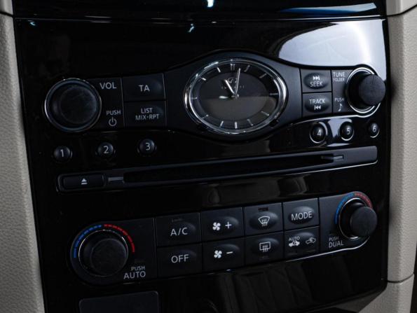 Infiniti QX70 с пробегом 2014 года, цена 2 969 000 рублей, 86952 км, внедорожник, Автокод Объявления