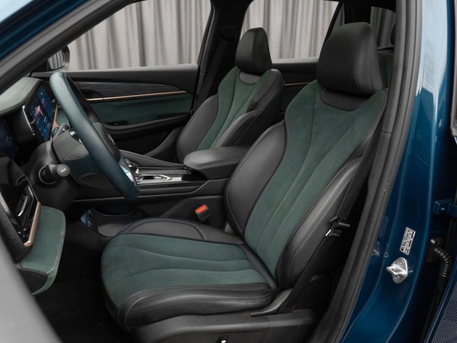 Geely Monjaro I Москва  - изображение 9
