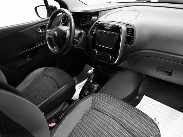 Renault Kaptur I с пробегом 2018 года, цена 1 850 000 рублей, 43660 км, внедорожник, Автокод Объявления