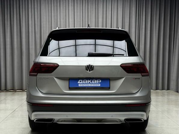 Volkswagen Tiguan II с пробегом 2019 года, цена 2 619 000 рублей, 143500 км, внедорожник, Автокод Объявления