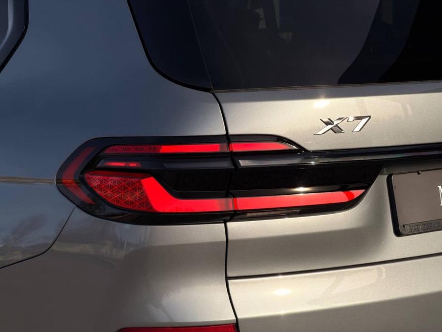 BMW X7 I (G07) Рестайлинг Пермь  - изображение 12
