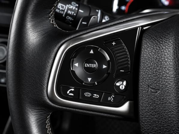 Honda Civic X с пробегом 2018 года, цена 2 089 000 рублей, 106156 км, хэтчбек, Автокод Объявления