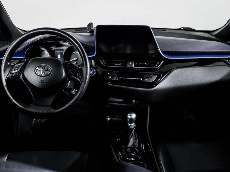 Toyota C-HR I Рестайлинг Москва  - изображение 12