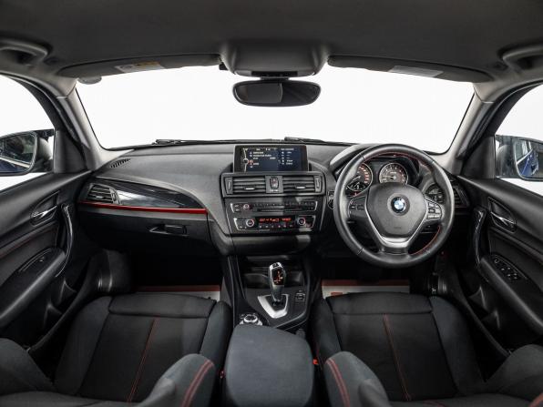 BMW 1 серии II (F20/F21) с пробегом 2011 года, цена 1 240 000 рублей, 61065 км, хэтчбек, Автокод Объявления
