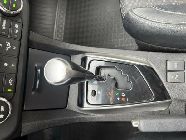 Toyota Corolla XI (E160 E170 E180) с пробегом 2013 года, цена 1 159 000 рублей, 280368 км, седан, Автокод Объявления