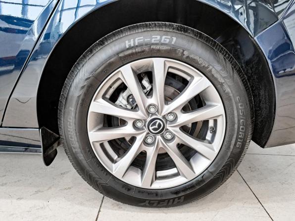 Mazda 3 IV (BP) с пробегом 2021 года, цена 1 970 000 рублей, 109193 км, седан, Автокод Объявления