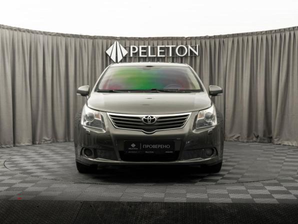 Toyota Avensis III с пробегом 2009 года, цена 895 000 рублей, 245111 км, седан, Автокод Объявления