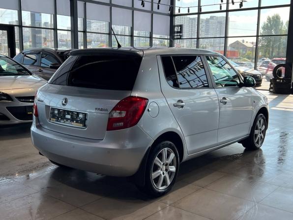 Skoda Fabia II Рестайлинг с пробегом 2014 года, цена 840 000 рублей, 211488 км, хэтчбек, Автокод Объявления