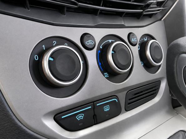 Ford Focus III с пробегом 2012 года, цена 689 000 рублей, 140308 км, седан, Автокод Объявления