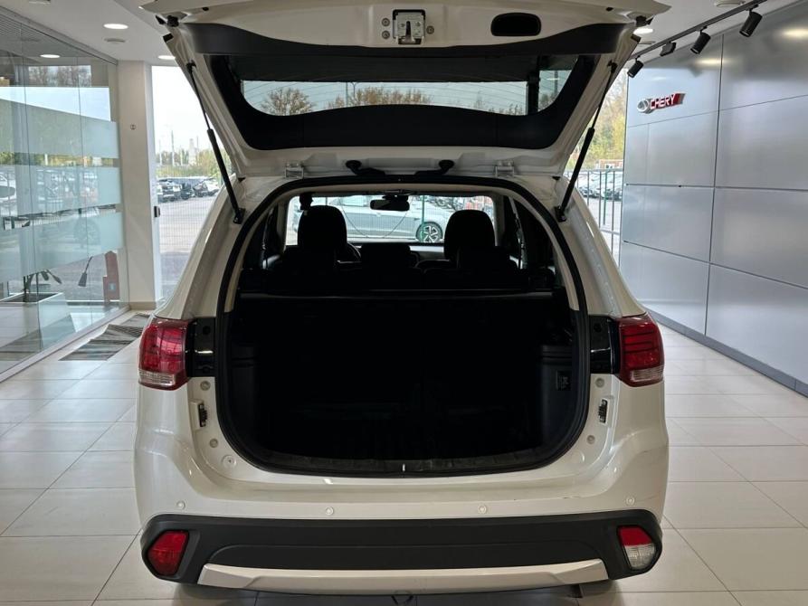 Mitsubishi Outlander III Рестайлинг 2 Тверь  - изображение 18