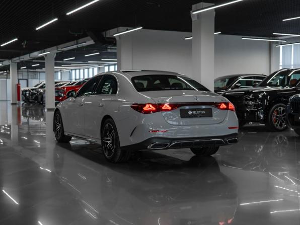 Mercedes-Benz E-Класс VI (W214 S214) с пробегом 2026 года, цена 9 300 000 рублей, 21 км, седан, Автокод Объявления