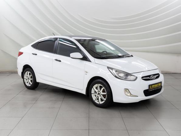 Hyundai Solaris I с пробегом 2013 года, цена 587 000 рублей, 279954 км, седан, Автокод Объявления