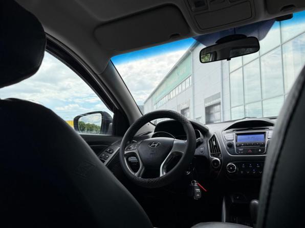 Hyundai ix35 I Рестайлинг с пробегом 2014 года, цена 1 490 000 рублей, 136900 км, внедорожник, Автокод Объявления