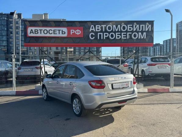 Lada (ВАЗ) Granta I Рестайлинг с пробегом 2023 года, цена 798 662 рубля, 36496 км, лифтбек, Автокод Объявления