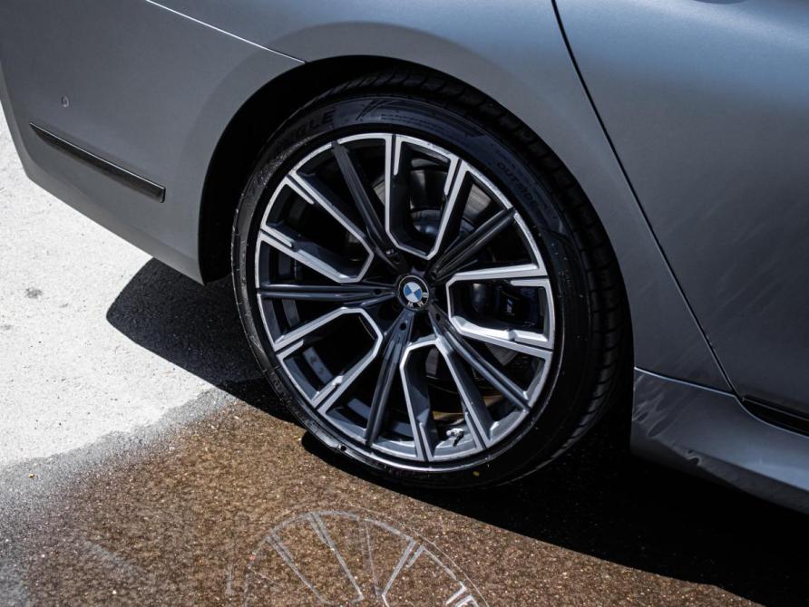 BMW 7 серии VI (G11/G12) Рестайлинг Москва  - изображение 15
